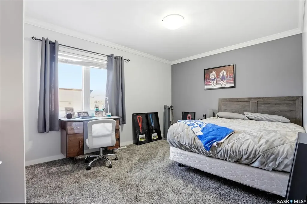250 Akhtar Bend Saskatoon SK S7W 0W4