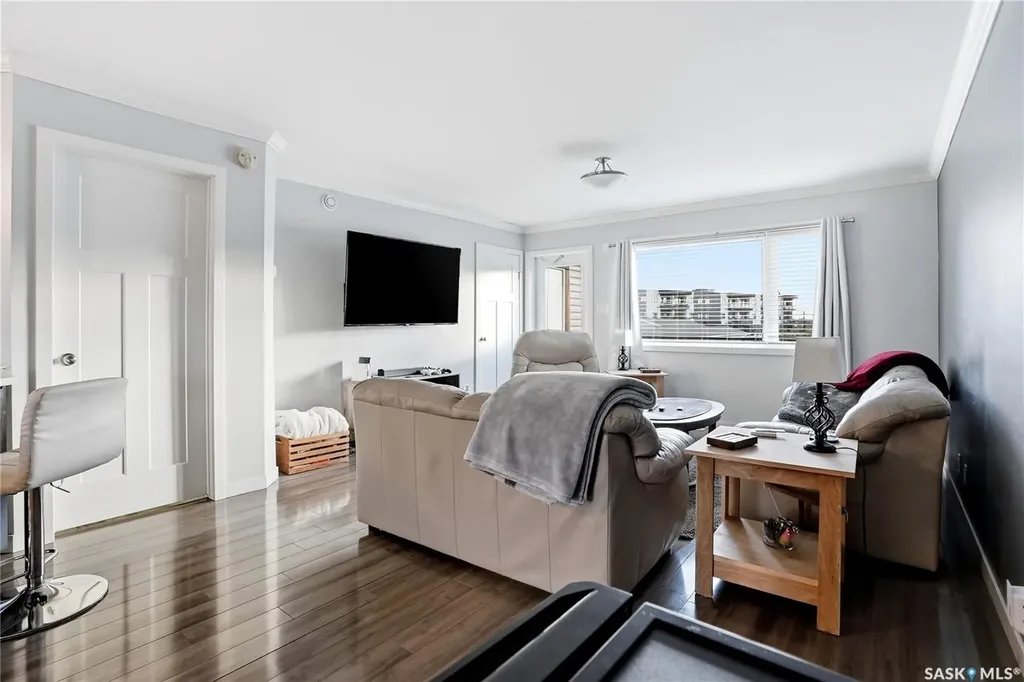 250 Akhtar Bend Saskatoon SK S7W 0W4