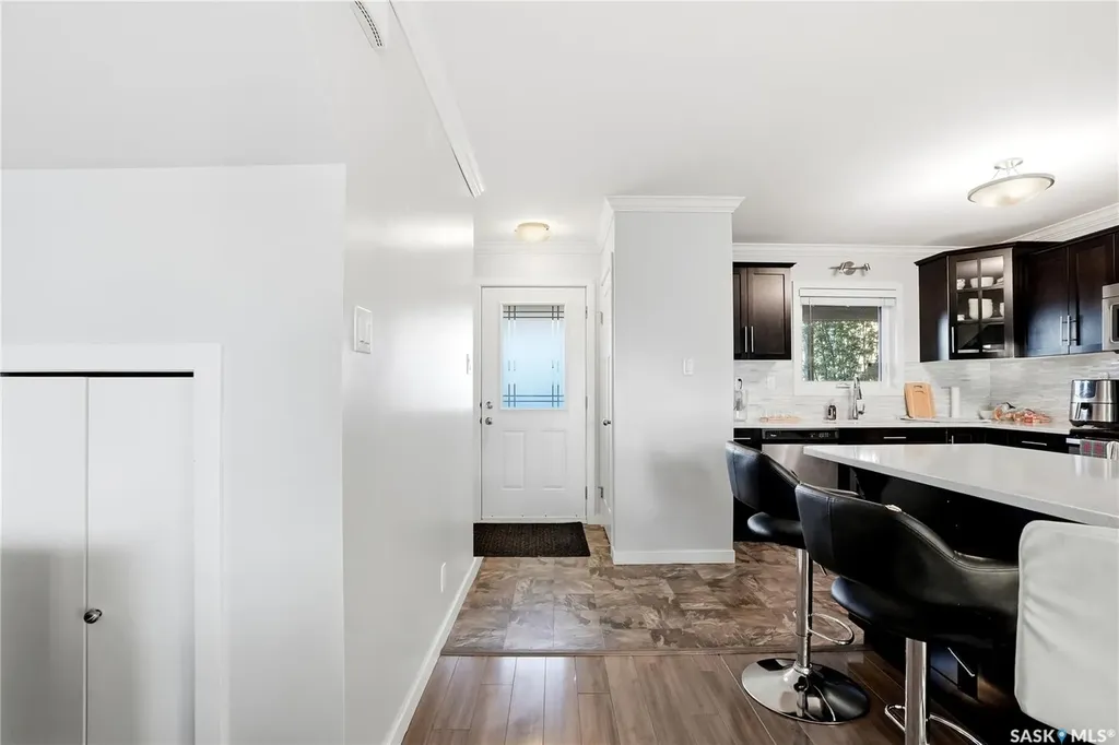 250 Akhtar Bend Saskatoon SK S7W 0W4