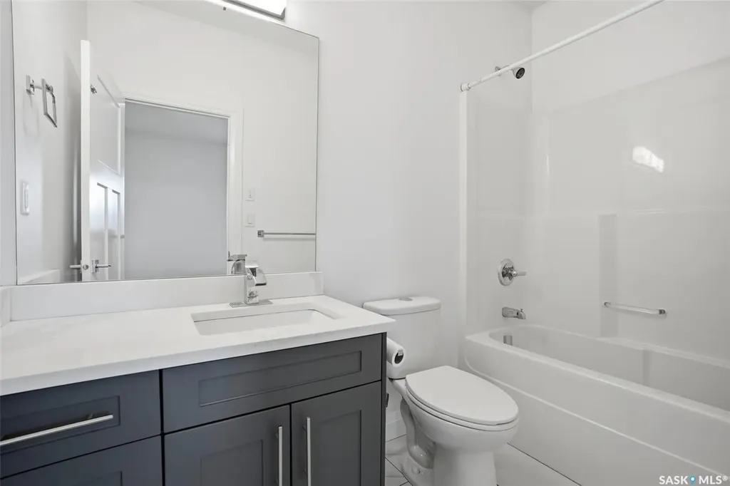 434 Mcarthur Crescent Saskatoon SK S7L 6Y3