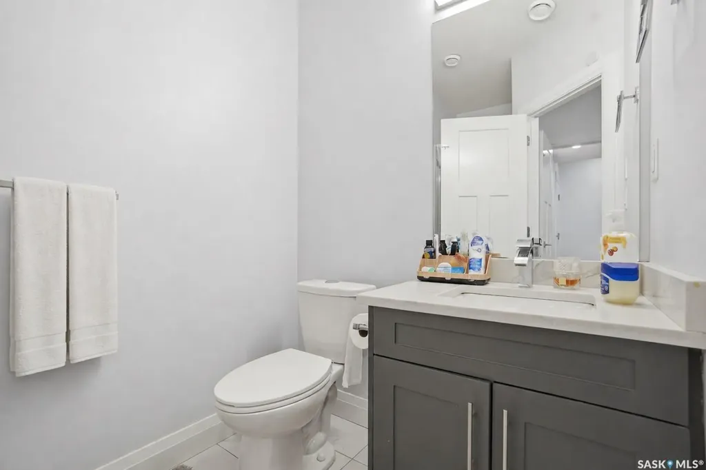 434 Mcarthur Crescent Saskatoon SK S7L 6Y3