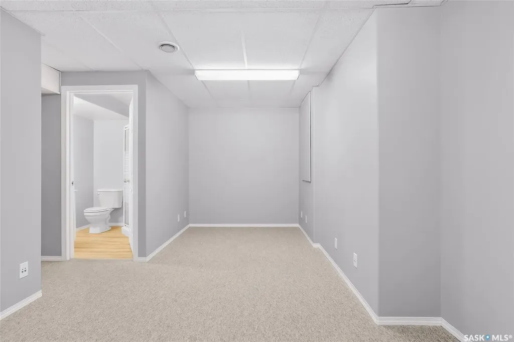 102 Pawlychenko Lane Saskatoon SK S7V 1G9