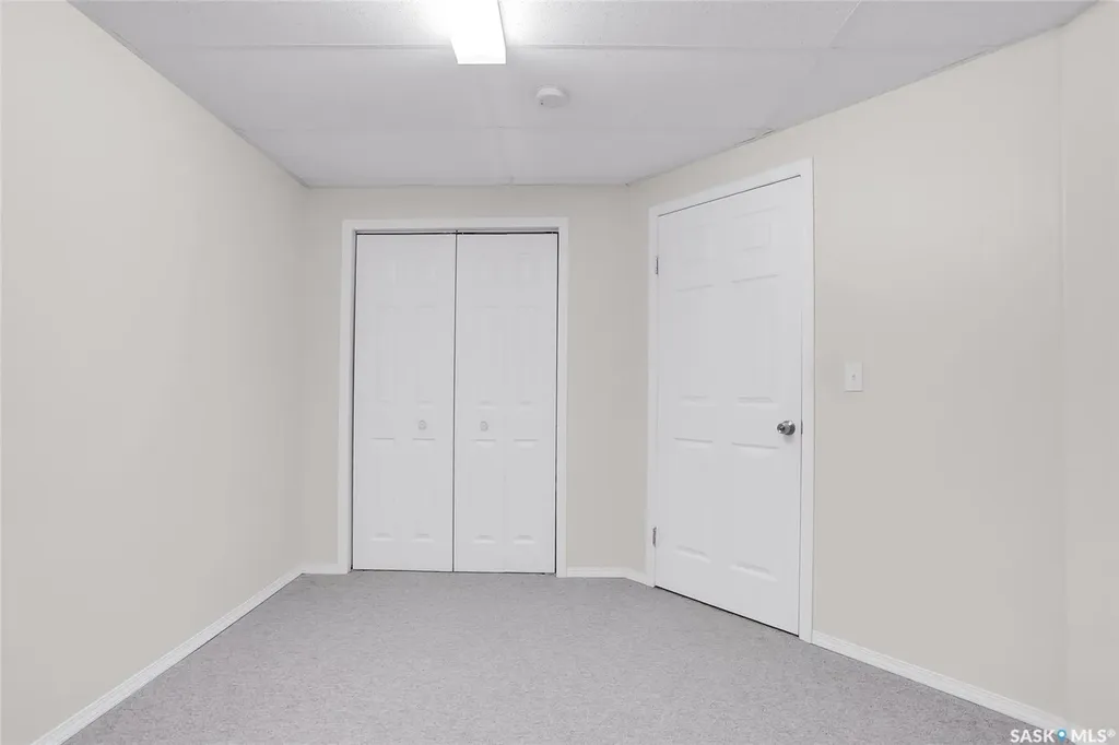 102 Pawlychenko Lane Saskatoon SK S7V 1G9