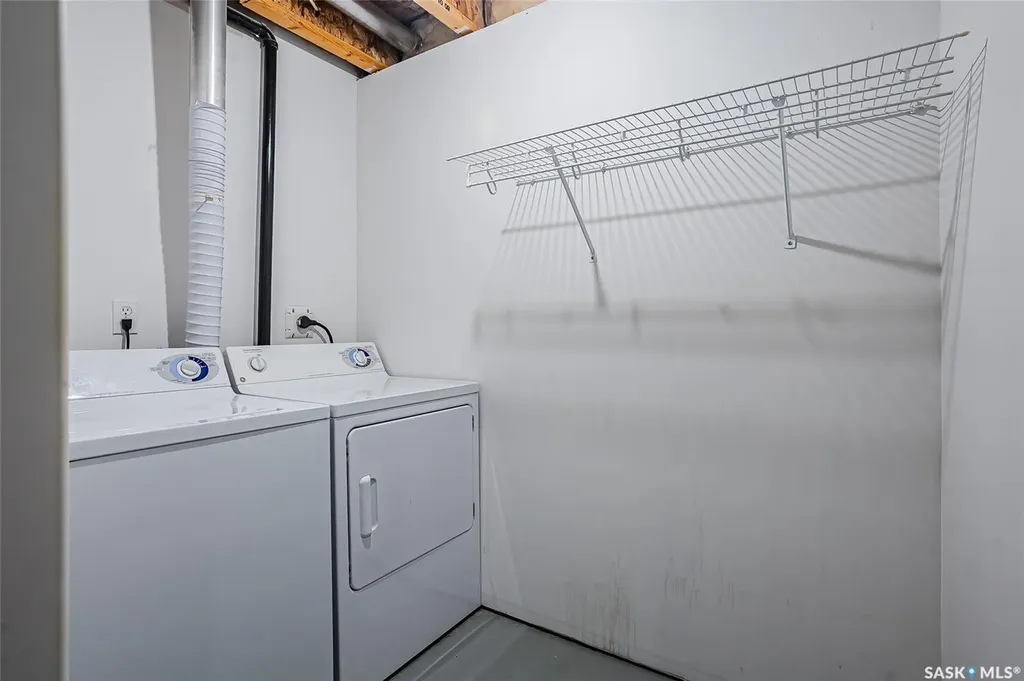 102 Pawlychenko Lane Saskatoon SK S7V 1G9