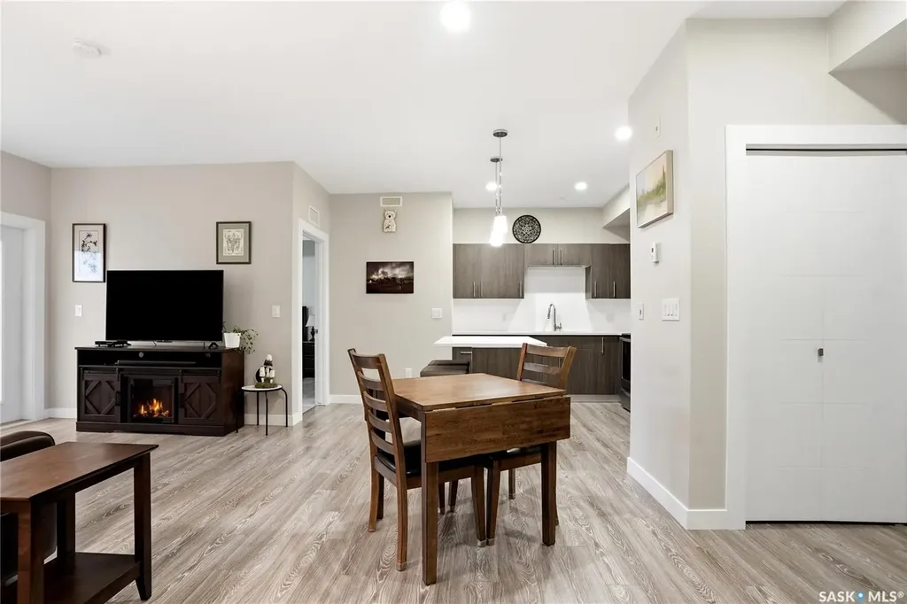 142 Pawlychenko Lane Saskatoon SK S7V 0N7