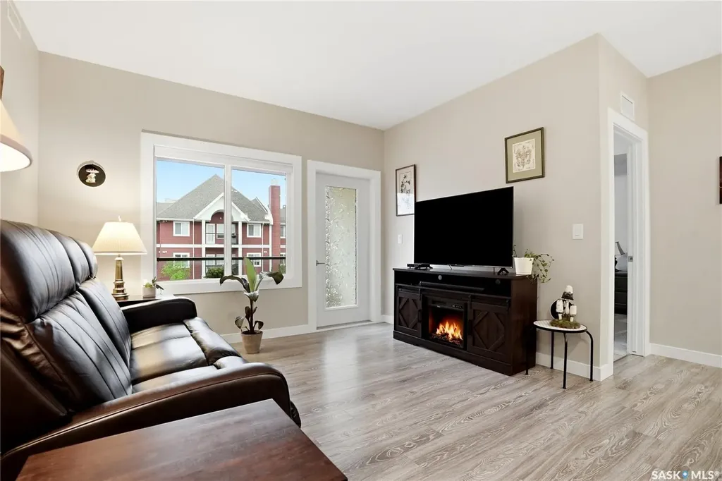 142 Pawlychenko Lane Saskatoon SK S7V 0N7