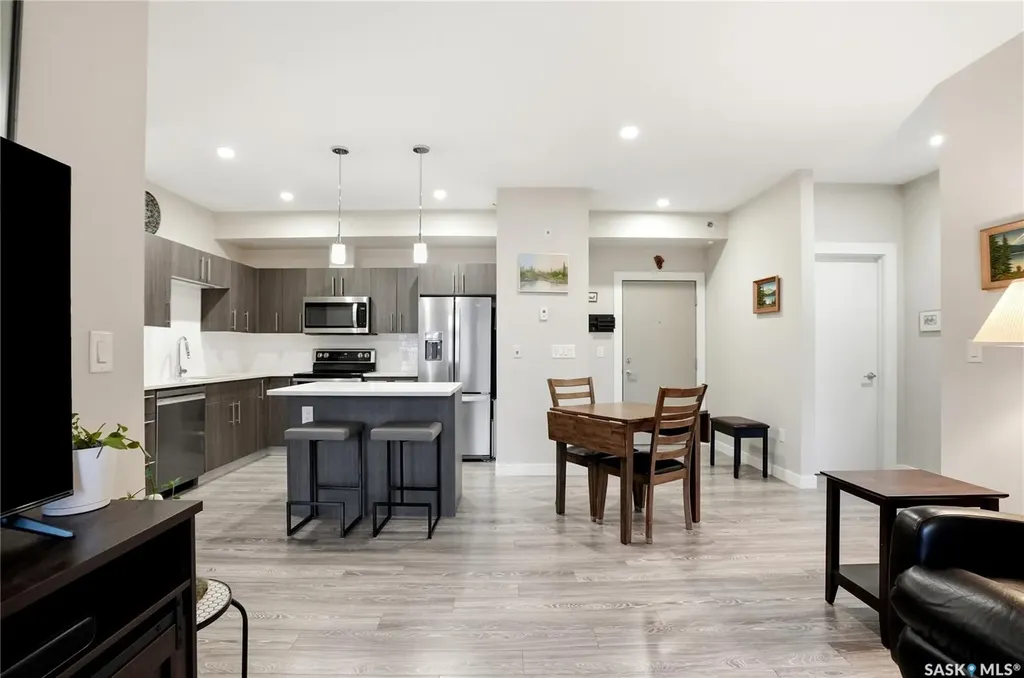 142 Pawlychenko Lane Saskatoon SK S7V 0N7
