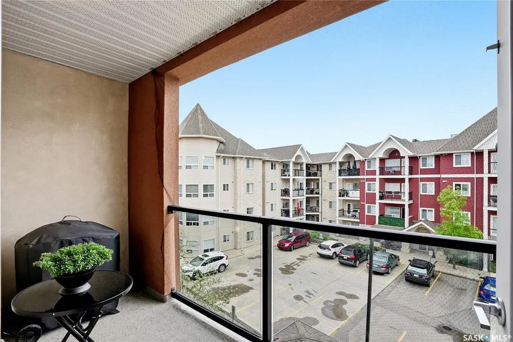 142 Pawlychenko Lane Saskatoon SK S7V 0N7