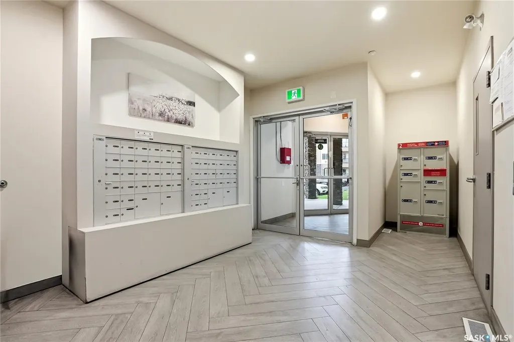 142 Pawlychenko Lane Saskatoon SK S7V 0N7