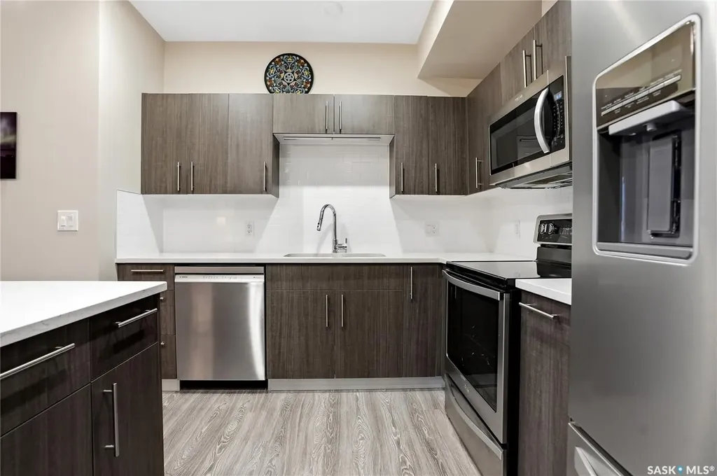 142 Pawlychenko Lane Saskatoon SK S7V 0N7
