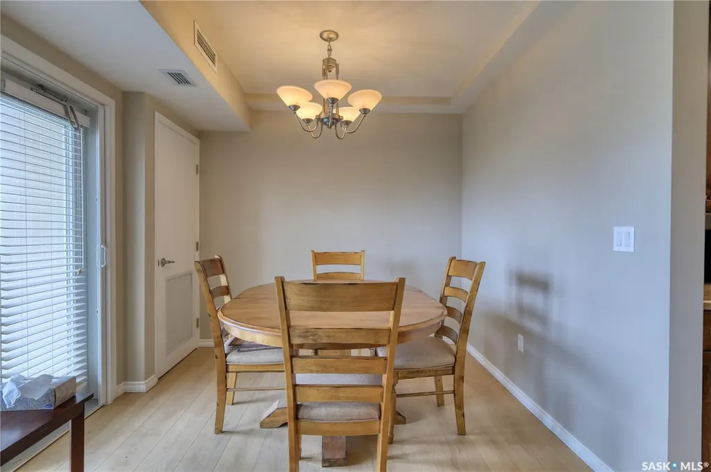 902 Spadina Crescent E Saskatoon SK S7K 0G8
