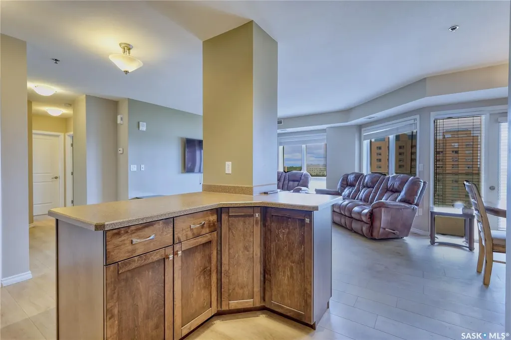 902 Spadina Crescent E Saskatoon SK S7K 0G8