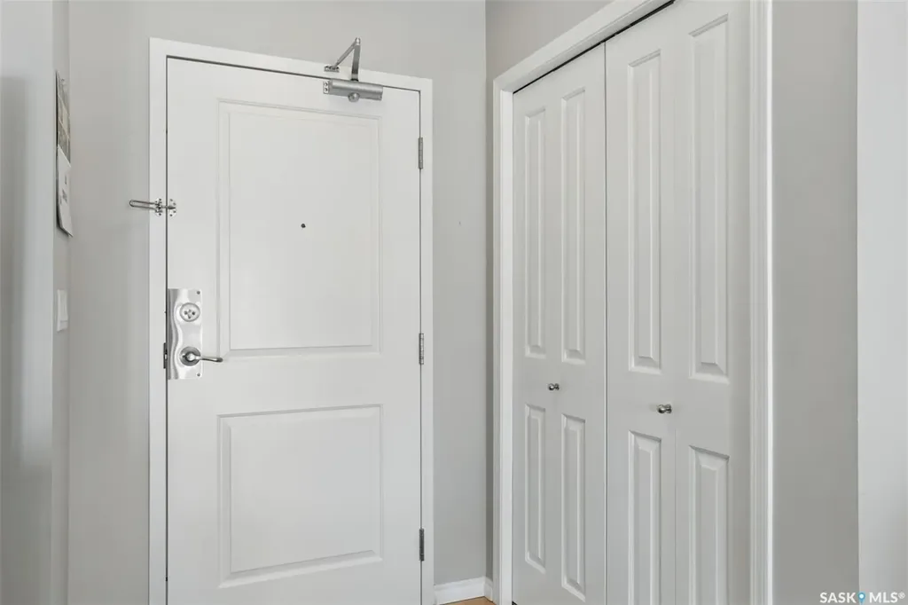 902 Spadina Crescent E Saskatoon SK S7K 0G8