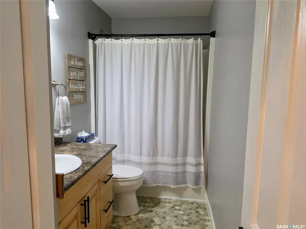 116 White Birch Drive Three Lakes Rm No. 400 SK S0K 2X0