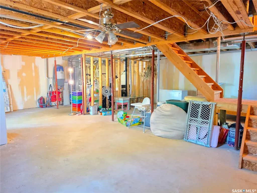 116 White Birch Drive Three Lakes Rm No. 400 SK S0K 2X0