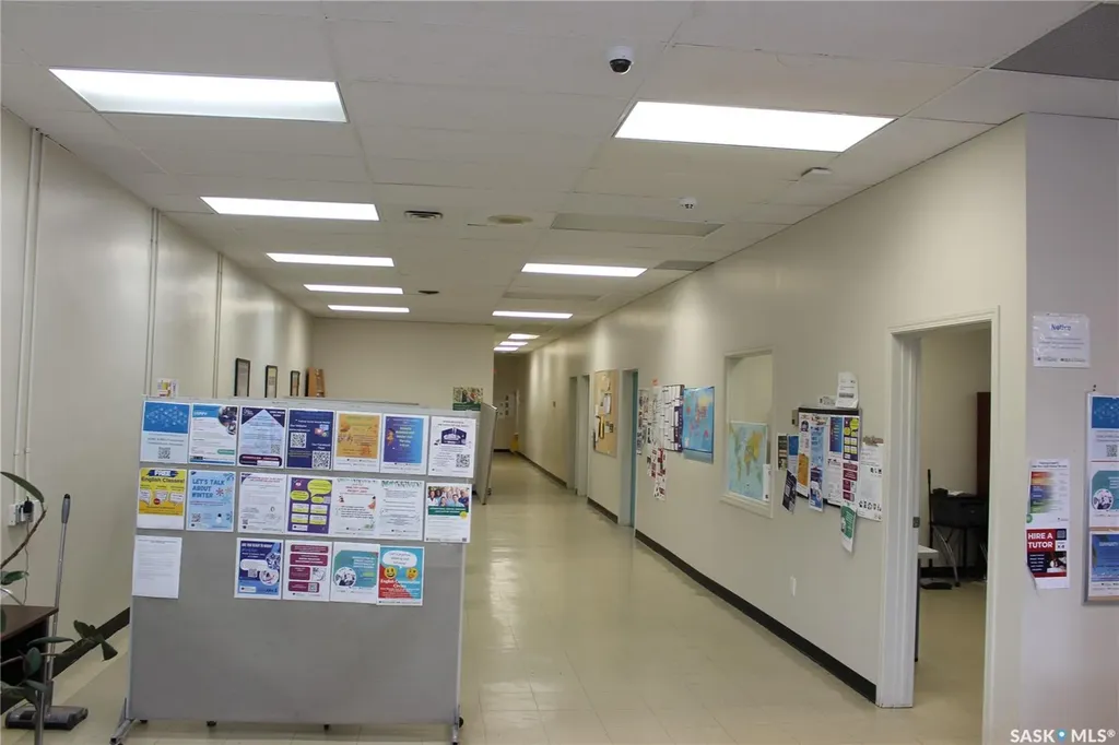 432 Main Street Moose Jaw SK S6H 3K2