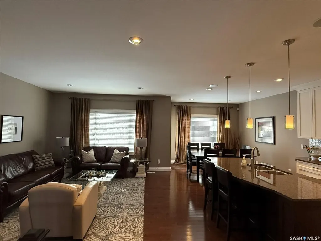 301 Cartwright Terrace Saskatoon SK S7T 1E2