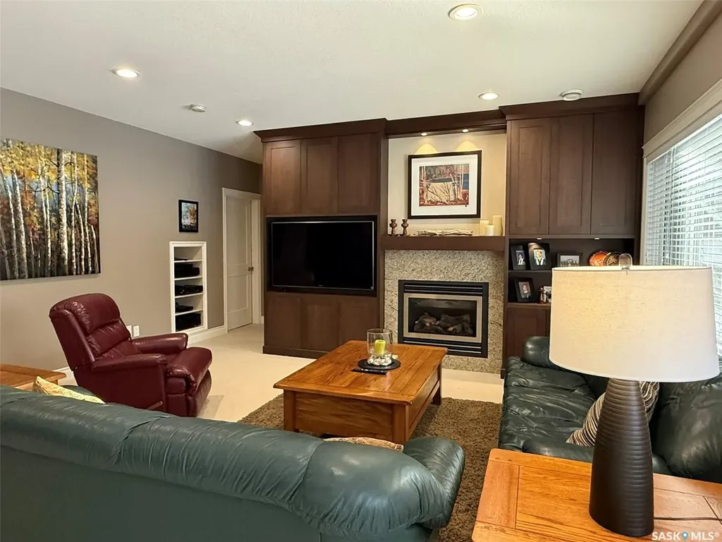 301 Cartwright Terrace Saskatoon SK S7T 1E2