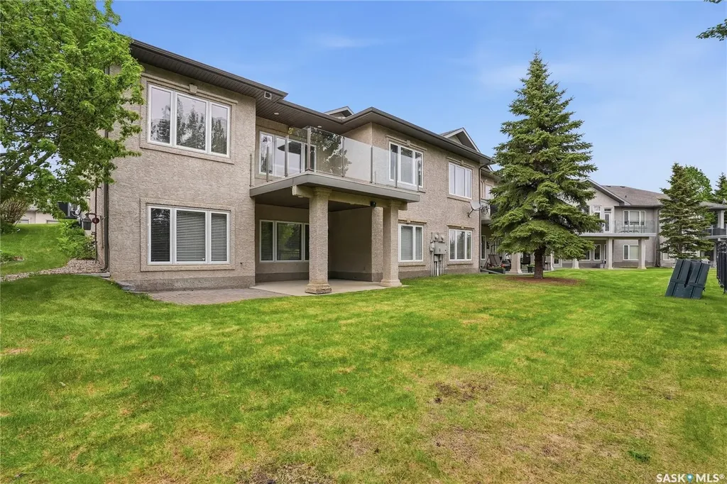 301 Cartwright Terrace Saskatoon SK S7T 1E2