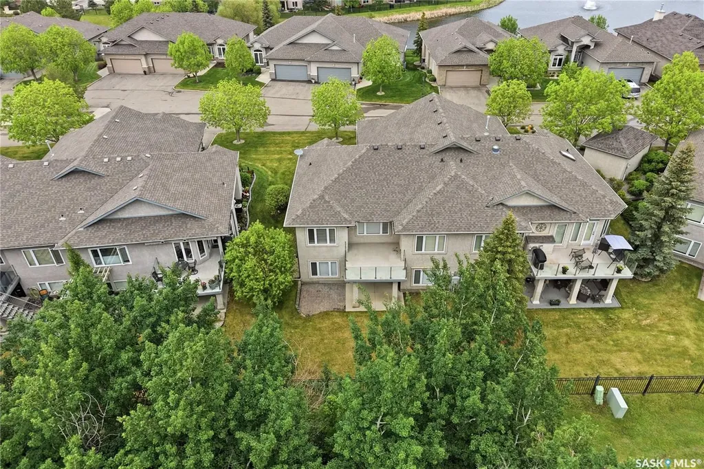 301 Cartwright Terrace Saskatoon SK S7T 1E2