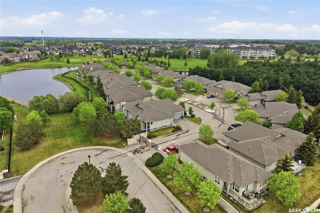 301 Cartwright Terrace Saskatoon SK S7T 1E2