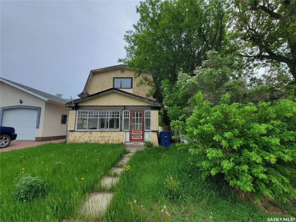 223 2nd Avenue E Unity SK S0K 4L0