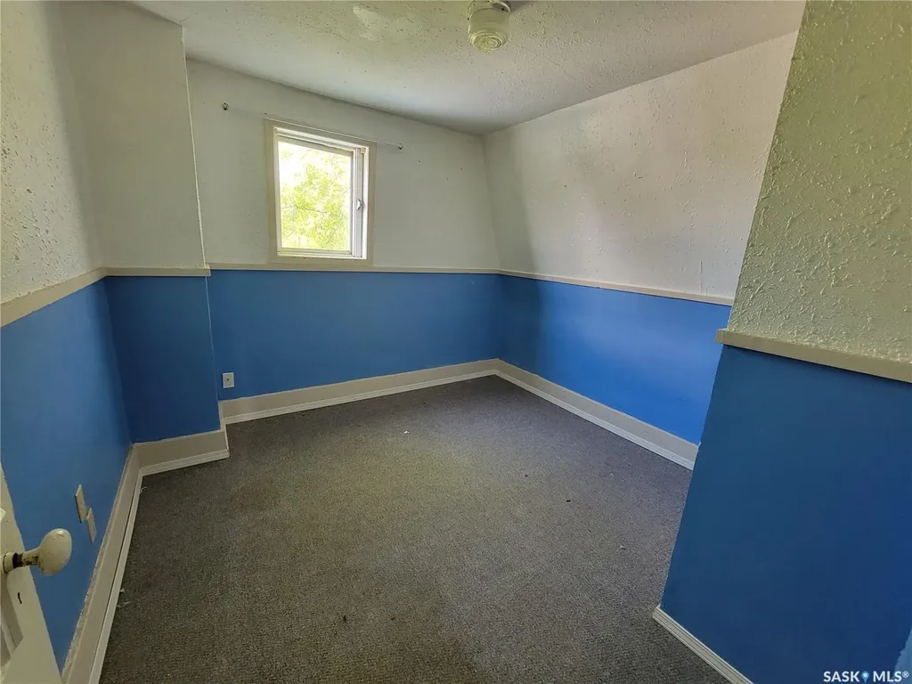 223 2nd Avenue E Unity SK S0K 4L0