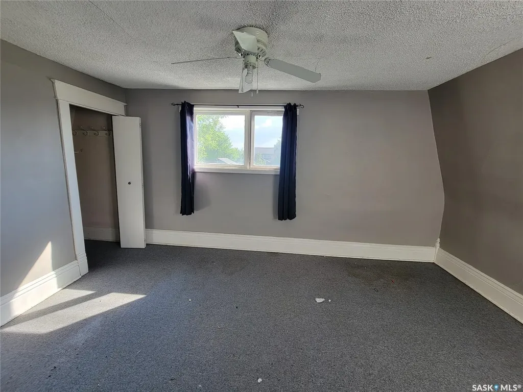 223 2nd Avenue E Unity SK S0K 4L0