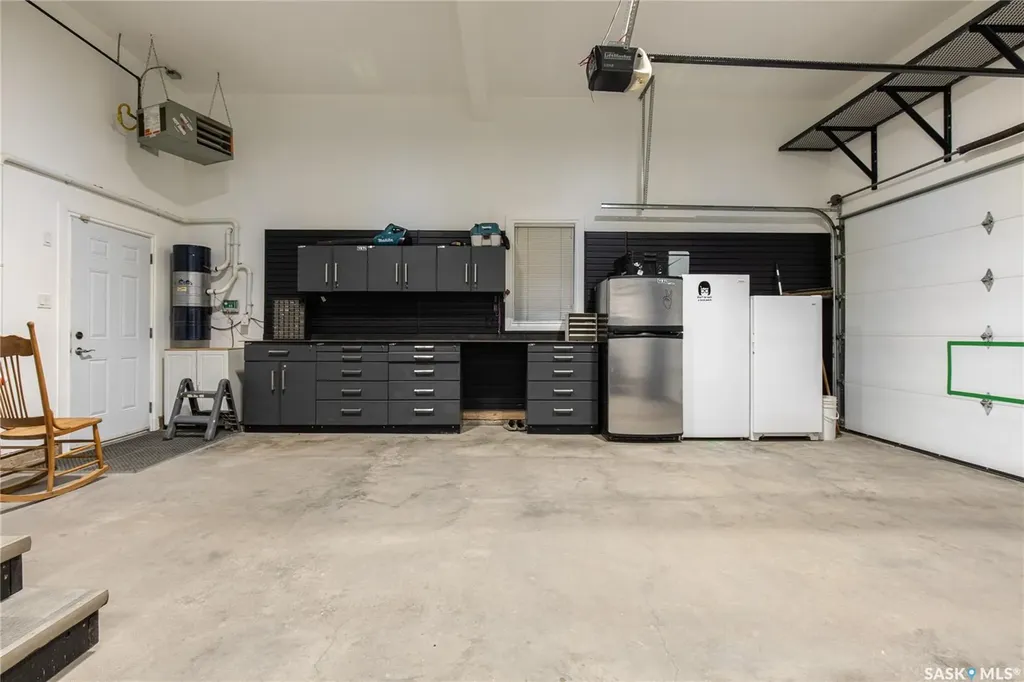 1109 Meier Drive Moose Jaw SK S6J 0B2