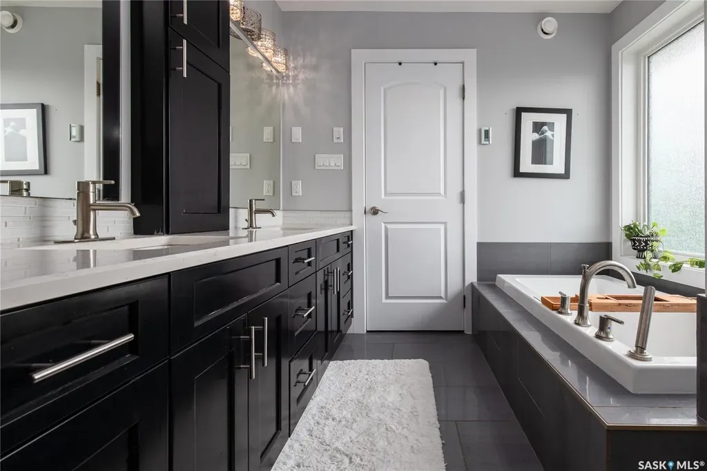 1109 Meier Drive Moose Jaw SK S6J 0B2