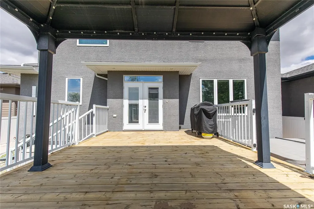 1109 Meier Drive Moose Jaw SK S6J 0B2