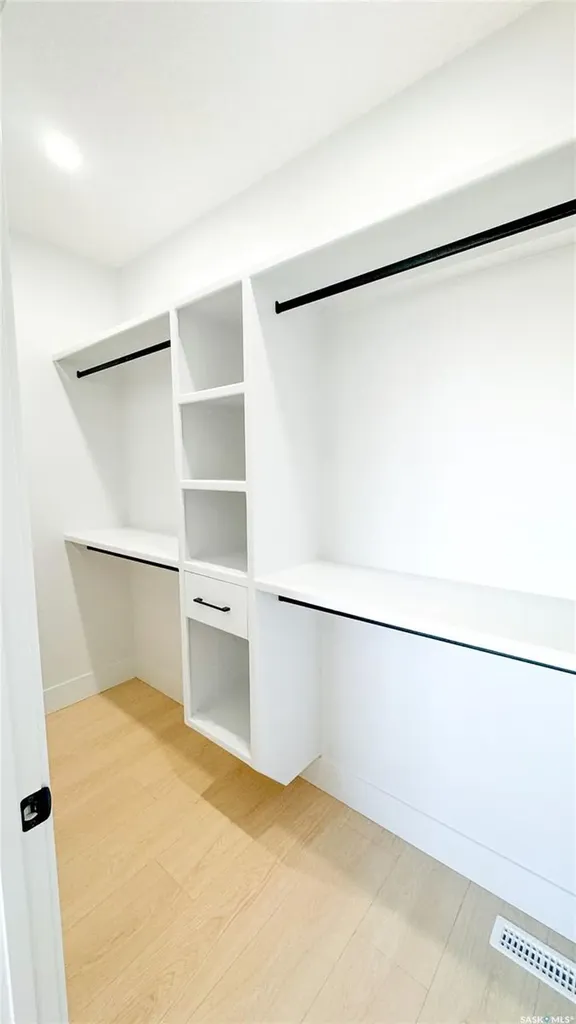 430 Nazarali Manor Saskatoon SK S7H 0W2