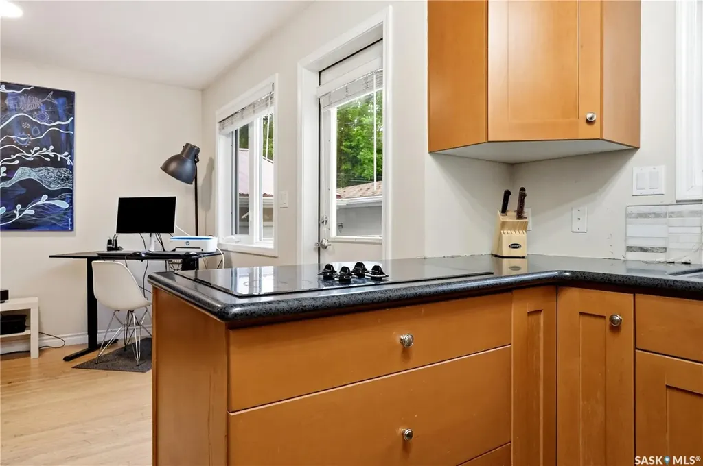 3229 15th Avenue Regina SK S4T 1T1