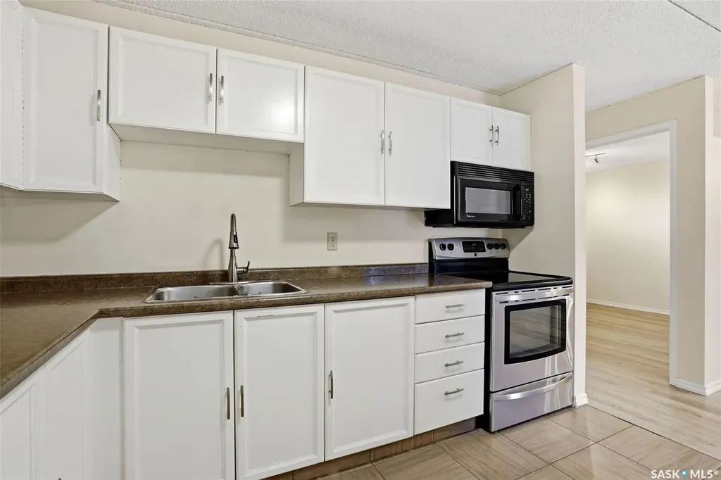 2125 Osler Street Regina SK S4P 4G9