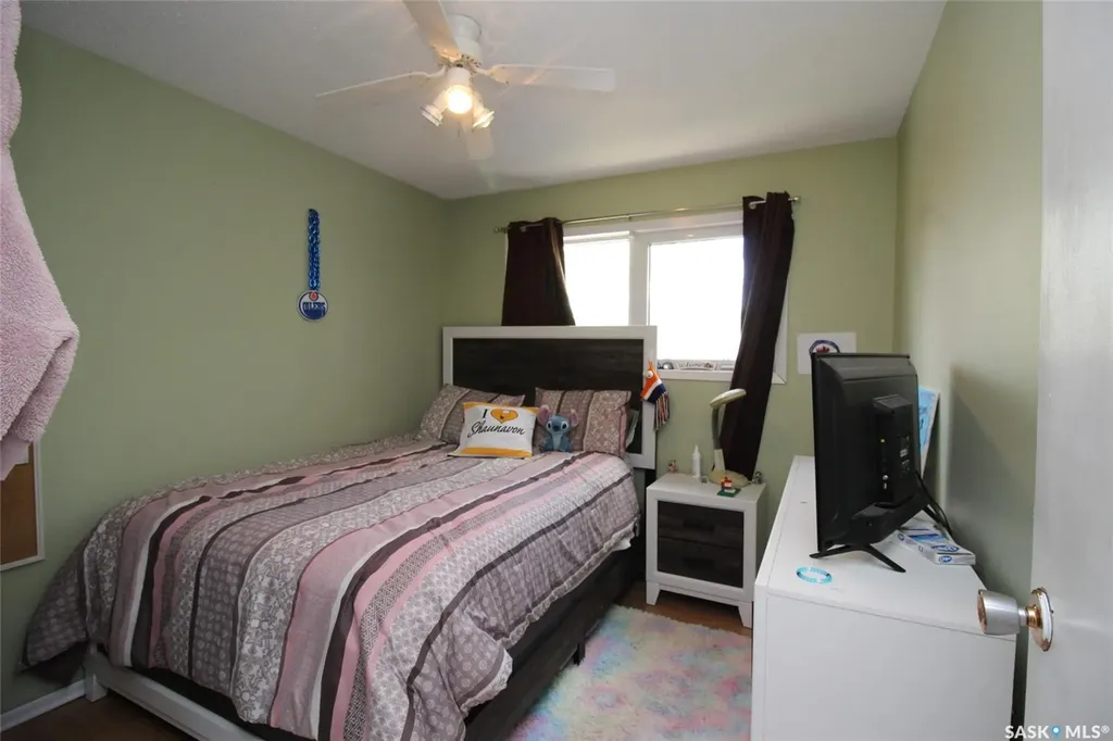 622 9th Street W Shaunavon SK S0N 2M0