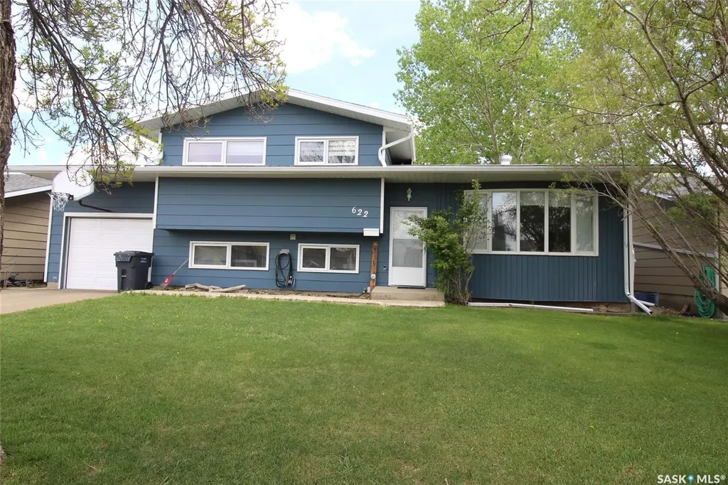 622 9th Street W Shaunavon SK S0N 2M0