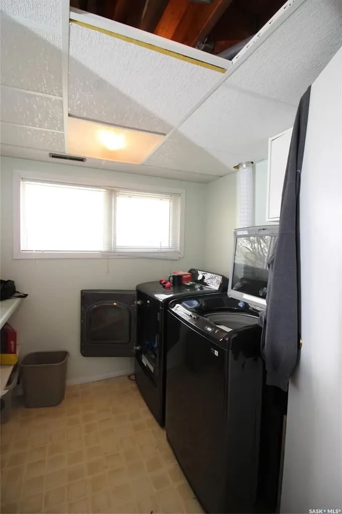622 9th Street W Shaunavon SK S0N 2M0