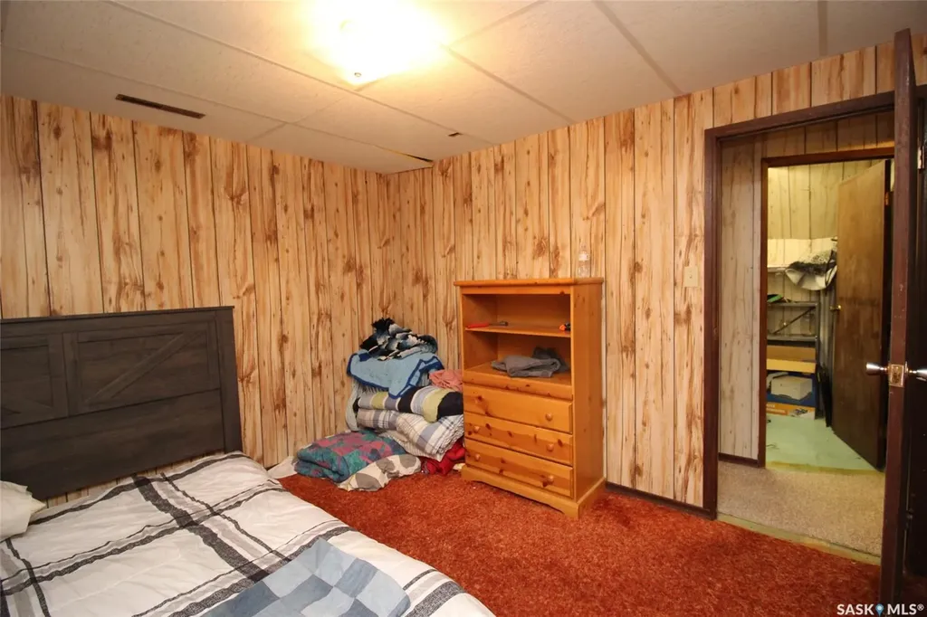622 9th Street W Shaunavon SK S0N 2M0