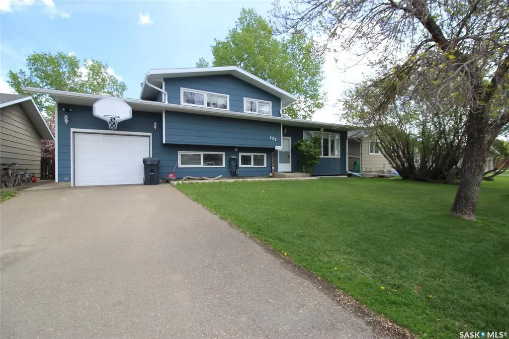 622 9th Street W Shaunavon SK S0N 2M0