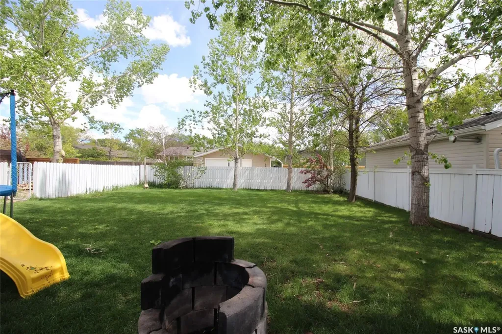 622 9th Street W Shaunavon SK S0N 2M0