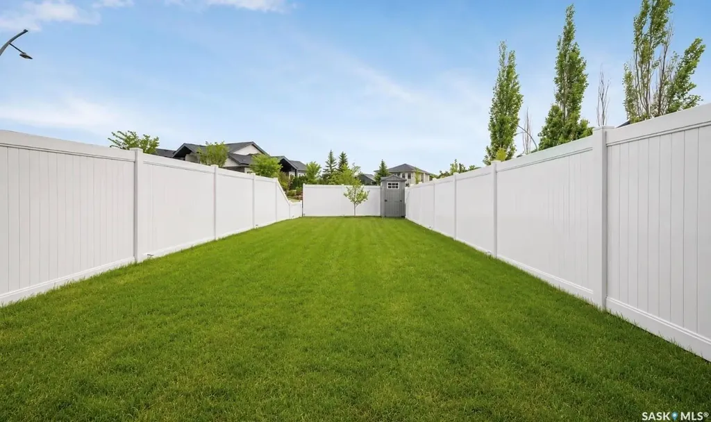 525 Mahabir Lane Saskatoon SK S7W 1G1