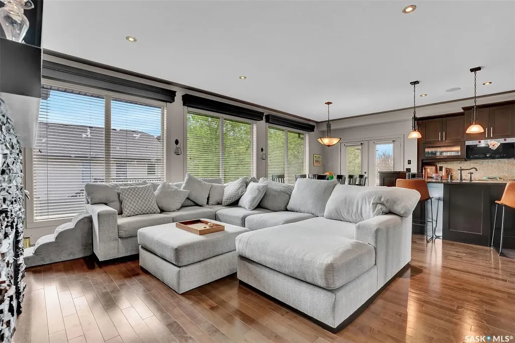 4635 Ellard Court Regina SK S4X 0B3