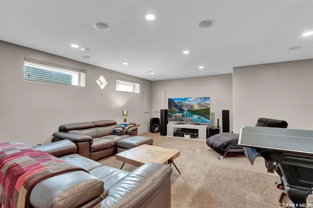 4635 Ellard Court Regina SK S4X 0B3