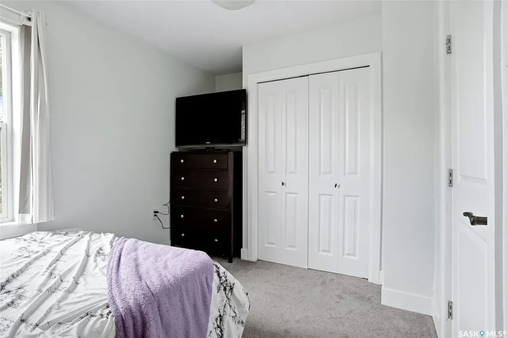 1030 Connaught Avenue Moose Jaw SK S6H 4B5