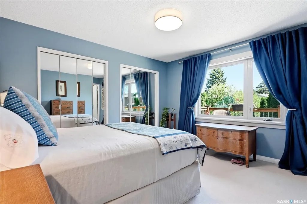 727 Tobin Terrace Saskatoon SK S7K 4P4