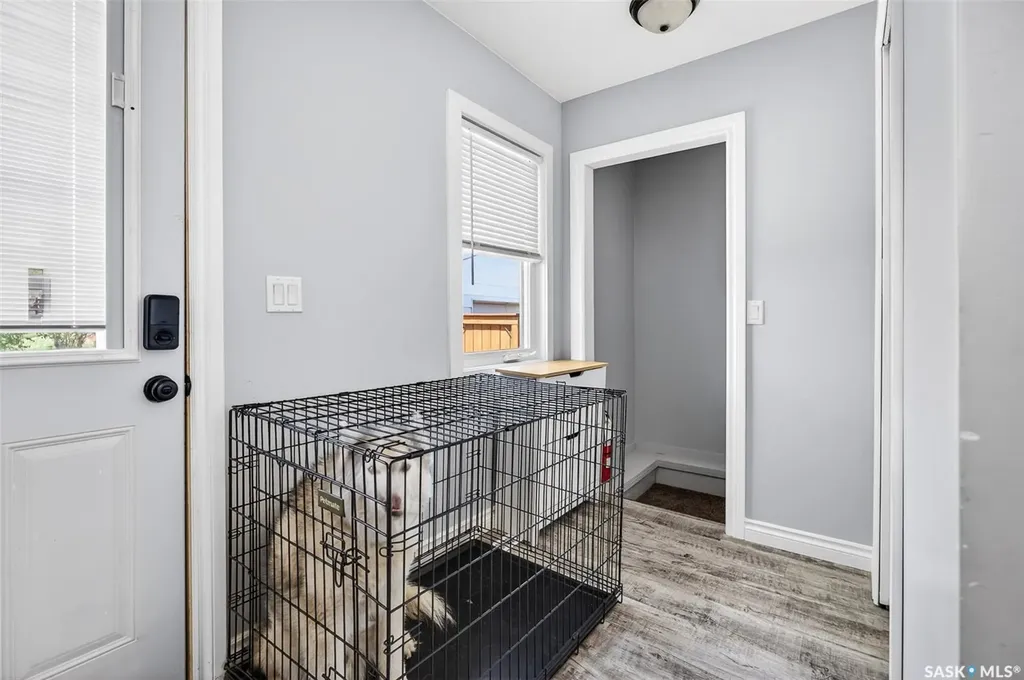 1002 4th Avenue SW Moose Jaw SK S6H 5W1