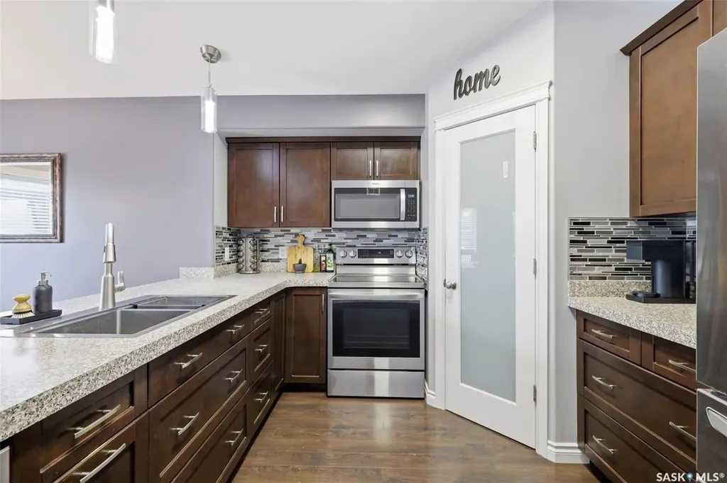 850 Geransky Crescent Martensville SK S0K 0A2
