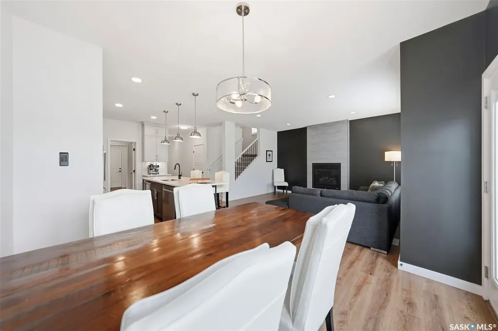 578 Mcfaull Crescent Saskatoon SK S7V 0T3