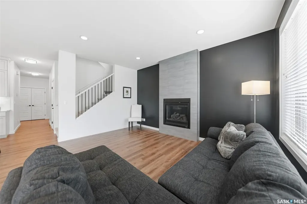 578 Mcfaull Crescent Saskatoon SK S7V 0T3