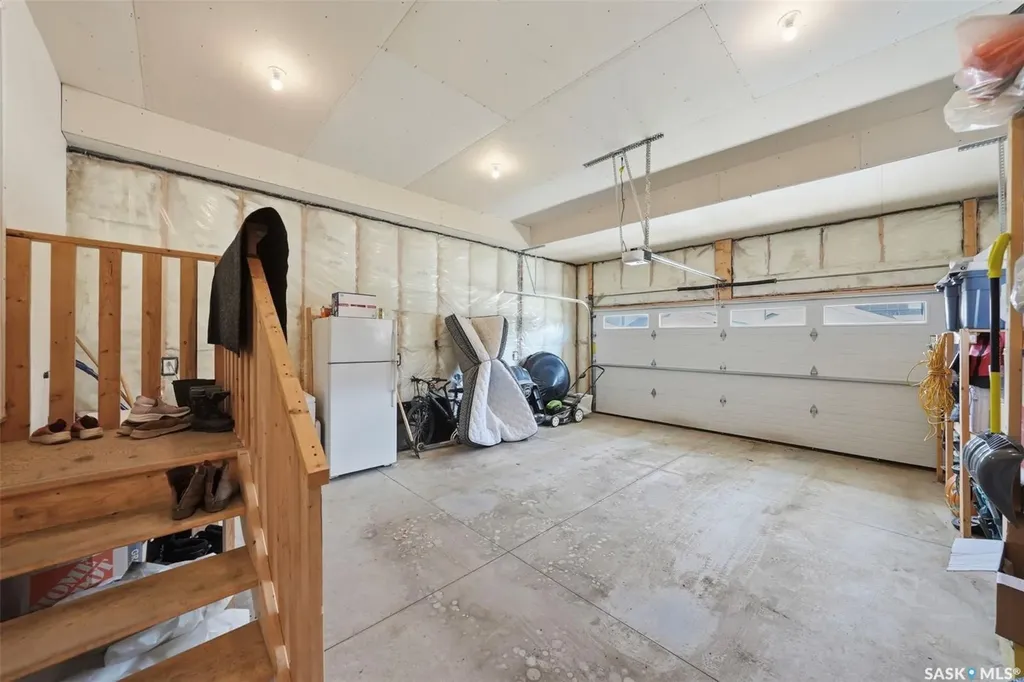 578 Mcfaull Crescent Saskatoon SK S7V 0T3